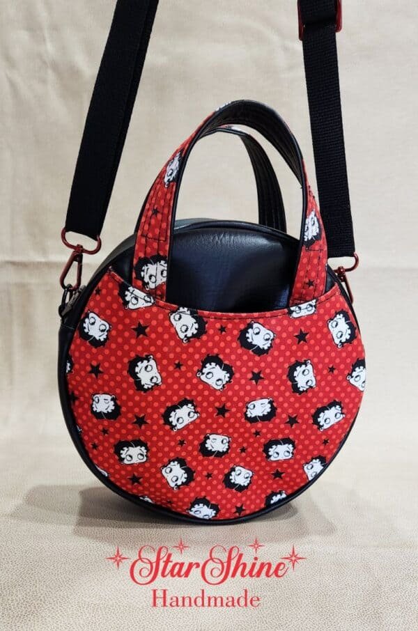 Betty Boop and Stars Circle Handbag